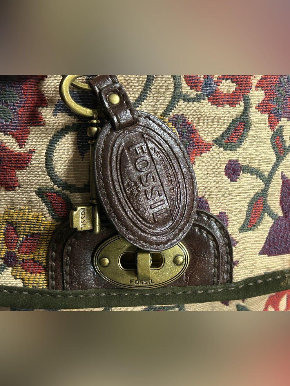 Vintage Fossil Tapestry Flap Shoulder Bag - Picture 5 of 16